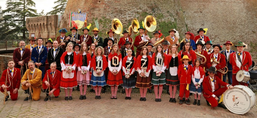 CONCERTO DI NATALE DEL CORPO BANDISTICO FOLKLORISTICO DOZZESE